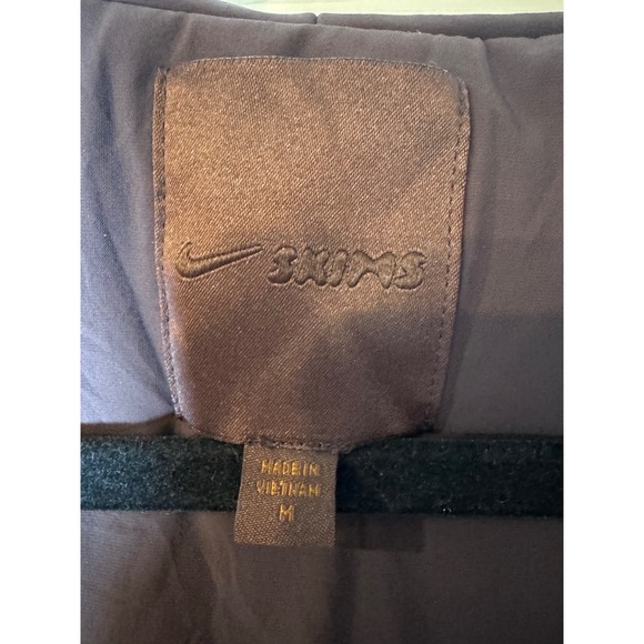 NWOT Nike x SKIMS Woven Nylon Wrap Coat Umber Brown Hooded Belted Jacket  Size M - Picture 6 of 10